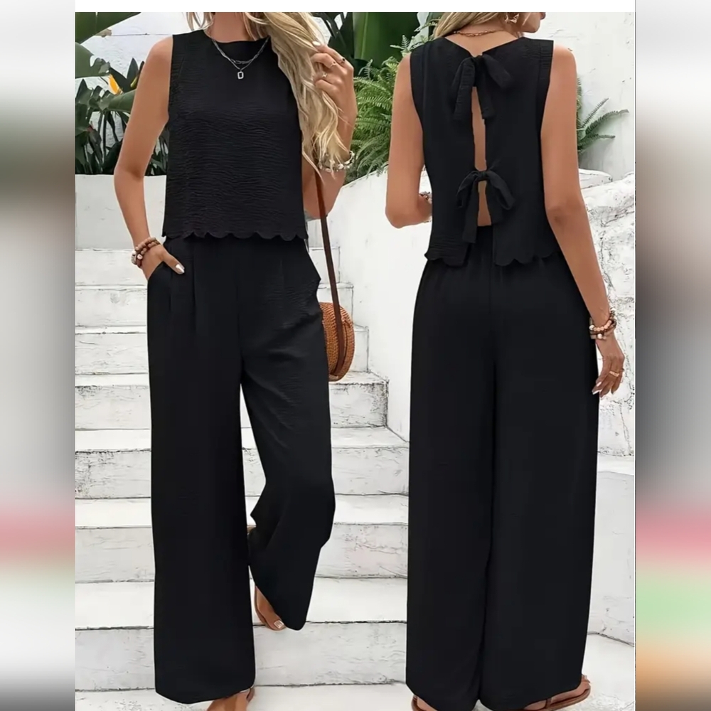 Macys Black Sleeveless Pants And Blouse